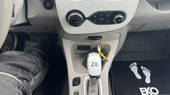 Renault Zoe 14 of 25