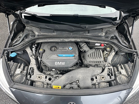 BMW 225xe 8 of 9