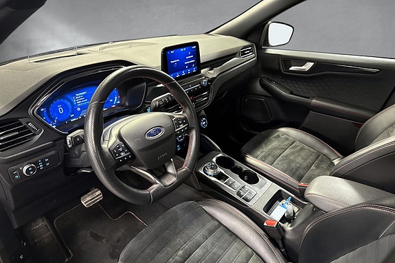 Ford Kuga 10 of 29