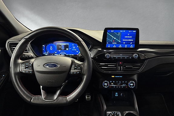 Ford Kuga 11 of 29