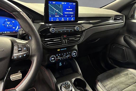 Ford Kuga 16 of 29