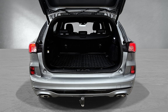 Ford Kuga 28 of 29