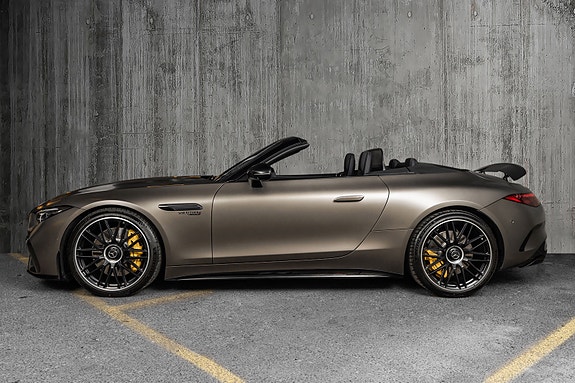 Mercedes-Benz SL63 20 of 30