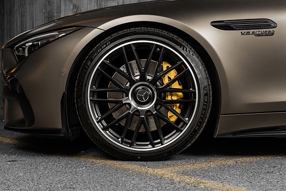 Mercedes-Benz SL63 22 of 30