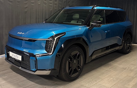 Kia EV9 4 of 30
