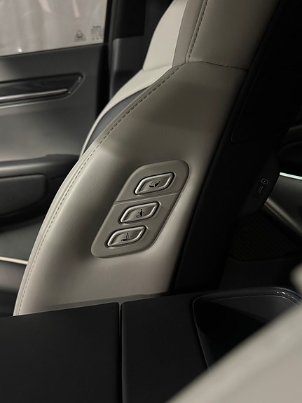 Kia EV9 20 of 30