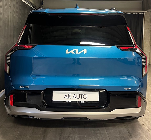 Kia EV9 13 of 30