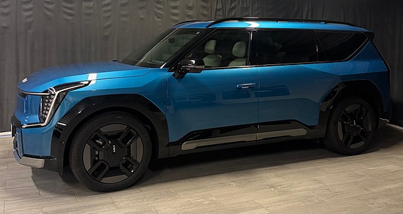 Kia EV9 6 of 30