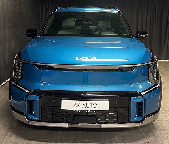 Kia EV9 2 of 30