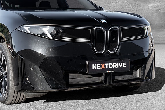 BMW iX3 2 of 30