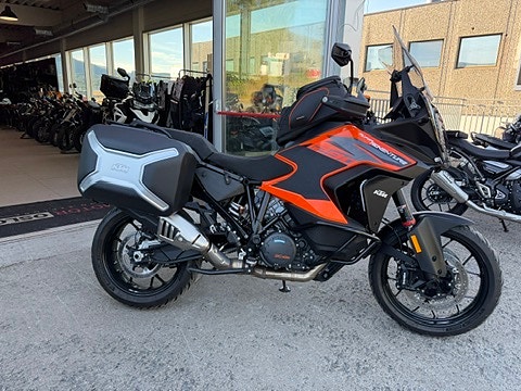 KTM 1290 Super Adventure S 7 of 10