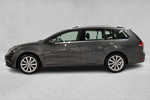 Volkswagen Golf VII 2 of 22