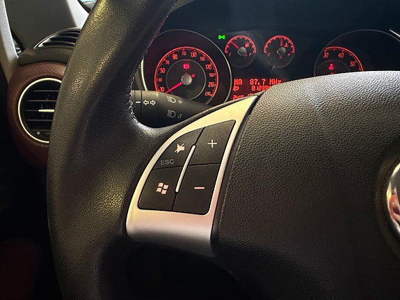 Fiat Punto 16 of 25