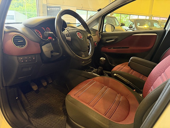 Fiat Punto 9 of 25
