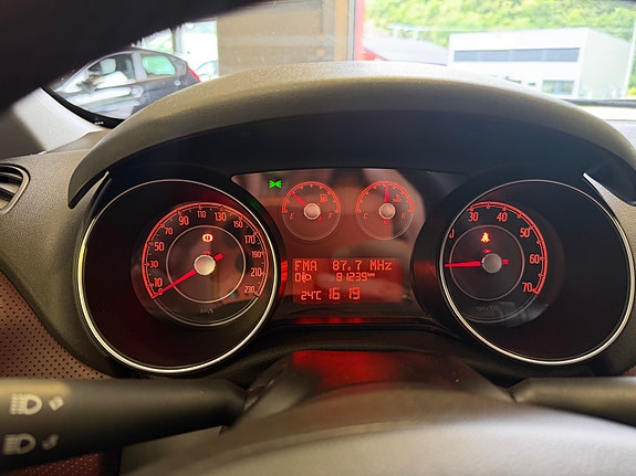 Fiat Punto 18 of 25