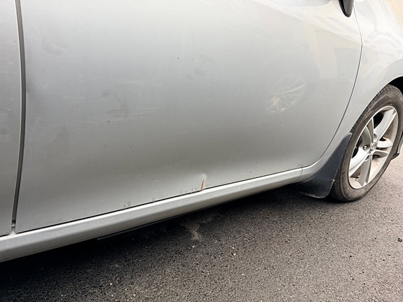Toyota Auris 5 of 9