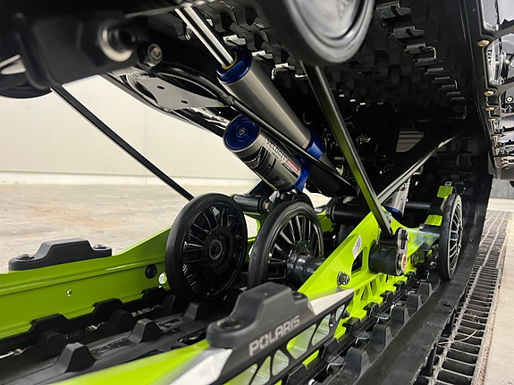 Polaris 9R SWB Assault 146 Escape! 23 of 25