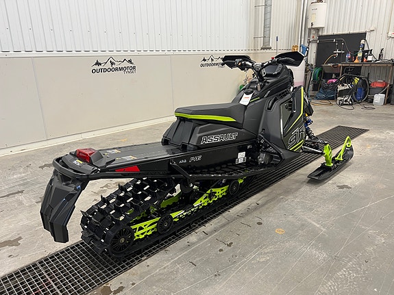 Polaris 9R SWB Assault 146 Escape! 5 of 25
