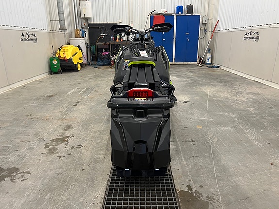 Polaris 9R SWB Assault 146 Escape! 6 of 25