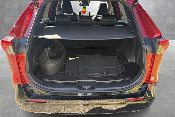 Toyota RAV4 9 of 10