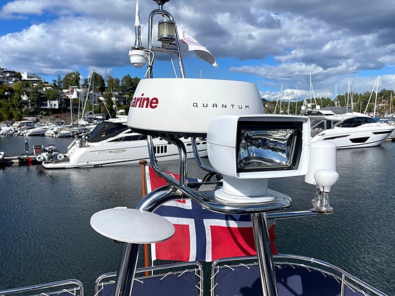 TIDLØS ELEGANSE: Storebro 410 Commander - GI BUD 23 of 30