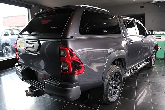 Toyota HiLux 5 of 30