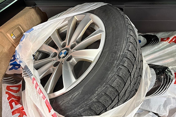 BMW 520d 16 of 19