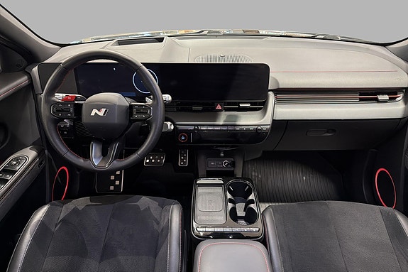Hyundai Ioniq 5 10 of 23