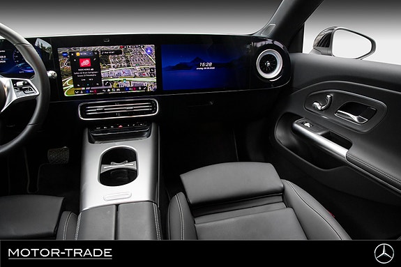 Mercedes-Benz CLA350 20 of 30