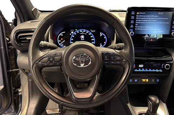 Toyota Yaris Cross 12 of 21