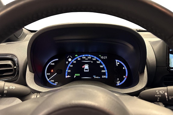Toyota Yaris Cross 13 of 21
