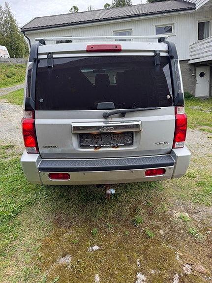 Jeep Commander 6 of 12