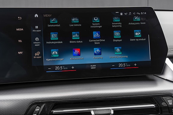 BMW iX1 29 of 30