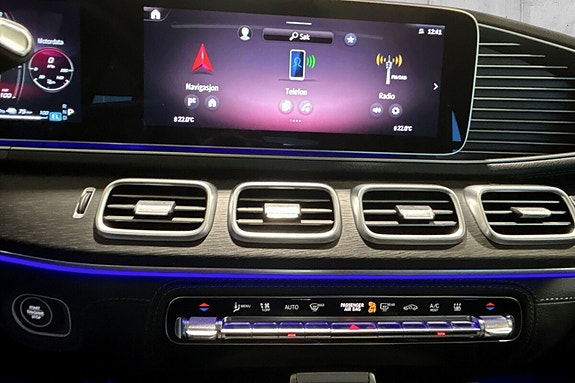 Mercedes-Benz GLE350 de 12 of 16