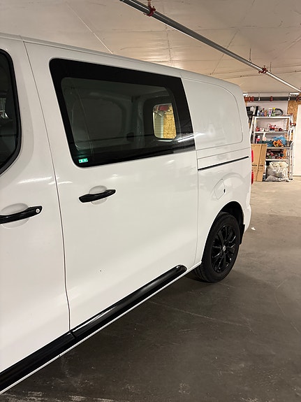 Toyota Proace 2 of 8