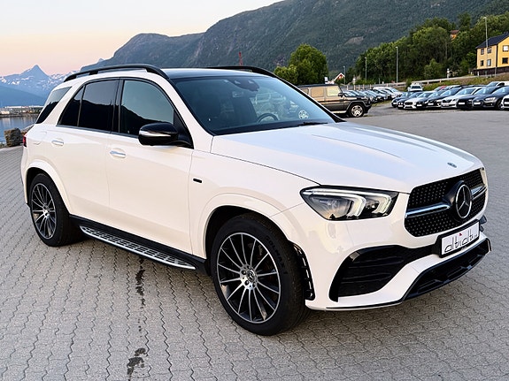 Mercedes-Benz GLE350 de 2 of 14