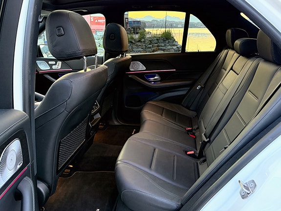 Mercedes-Benz GLE350 de 10 of 14