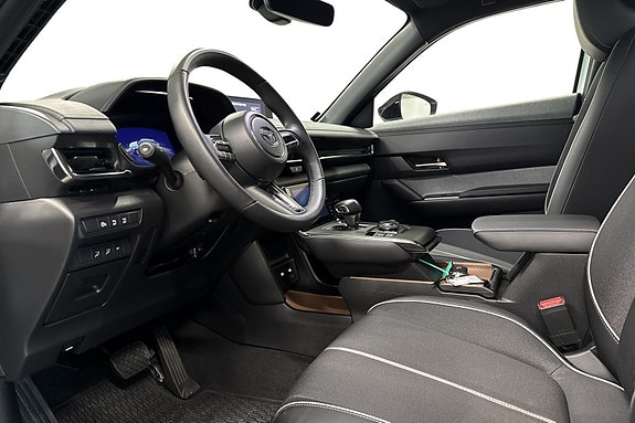 Mazda MX-30 8 of 25