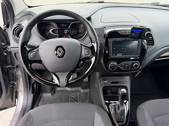 Renault Captur 6 of 11