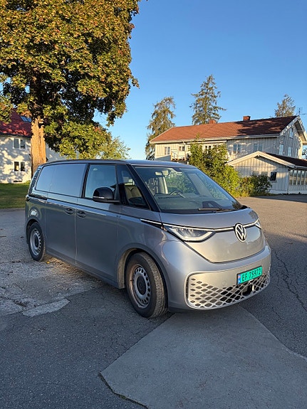 Volkswagen ID. Buzz 2 of 6