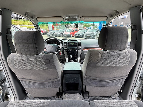 Toyota Land Cruiser 10 of 11