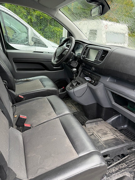 Toyota Proace 4 of 8