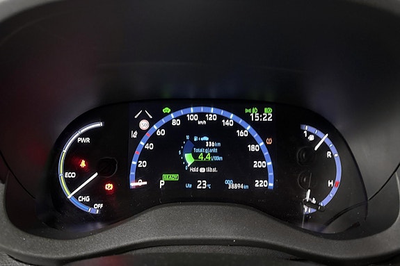 Toyota Yaris Cross 6 of 13
