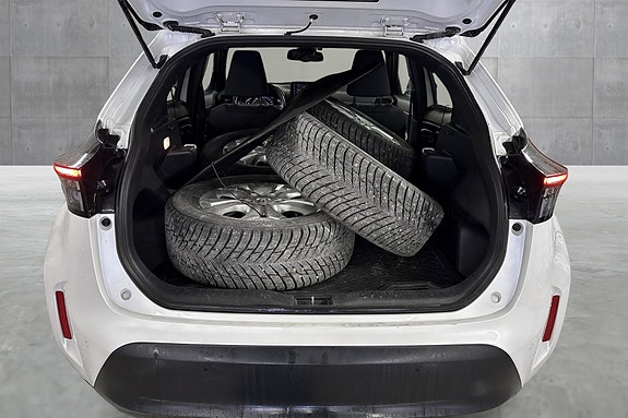 Toyota Yaris Cross 11 of 13