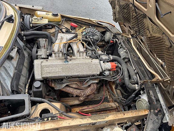 Saab 900 20 of 21