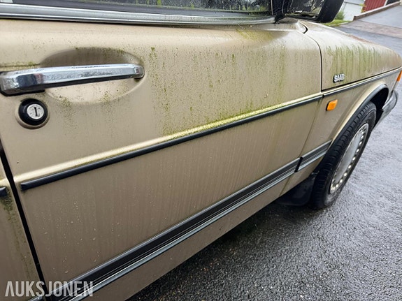 Saab 900 6 of 21