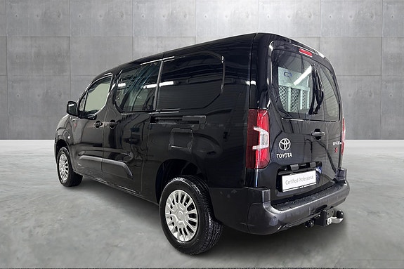 Toyota Proace City 2 of 17
