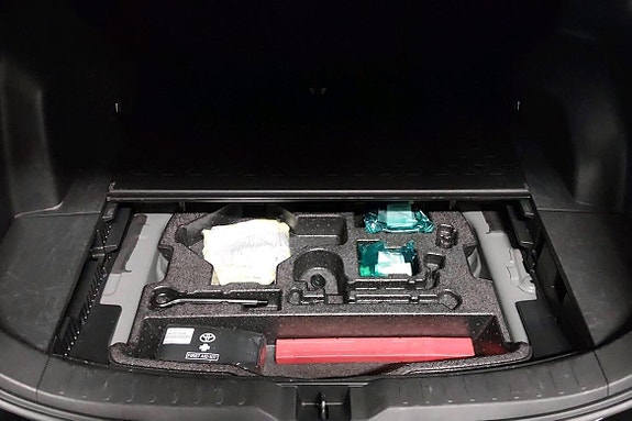 Toyota RAV4 20 of 22