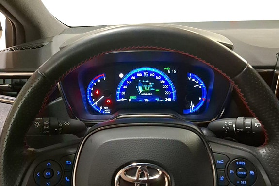 Toyota Corolla 13 of 25