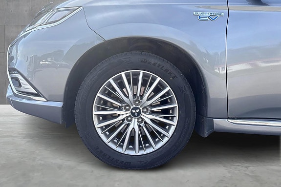 Mitsubishi Outlander 8 of 8